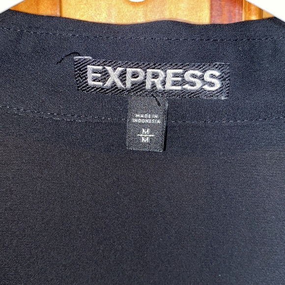 Long Sleeve Express Blouse - Picture 3 of 3
